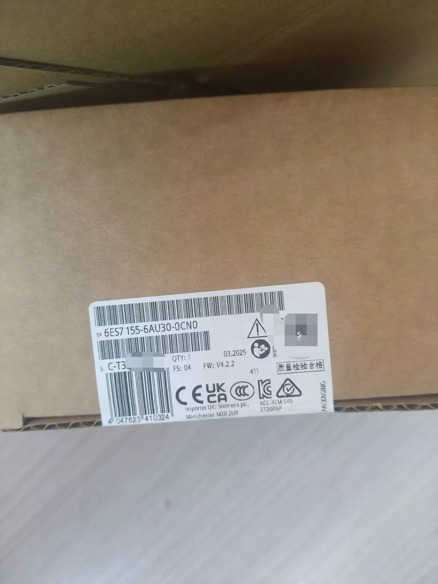 Siemens 6ES7155-6AU30-0CN0 Industrial Automation Component product photo 1
