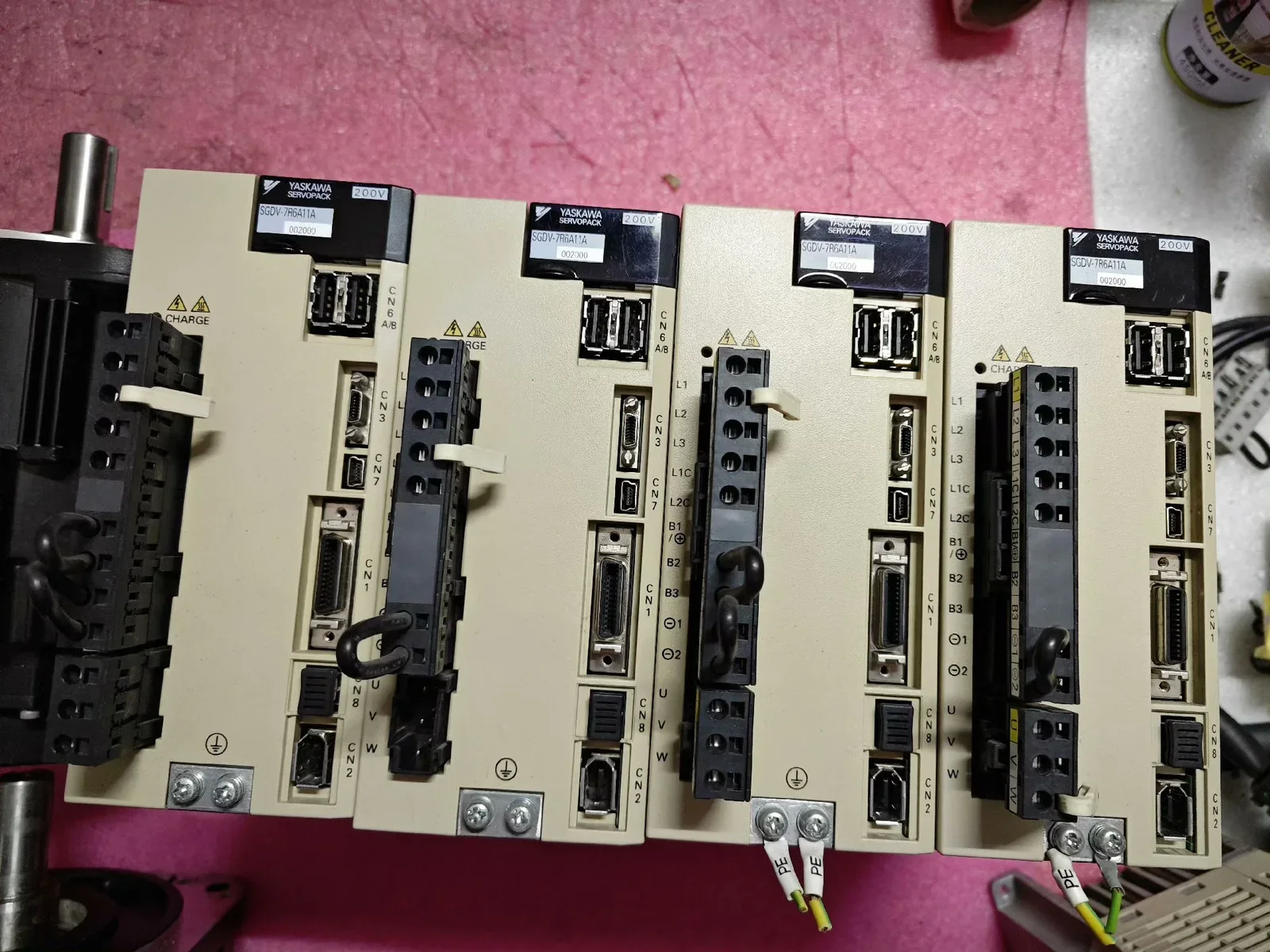 Yaskawa SGDV-7R6A11A002E Motor & Drive Component product photo 1