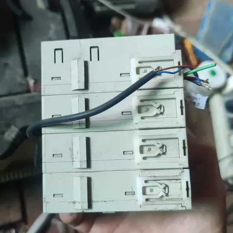 Delta DVP-12SA2; DVP-16SP; DVP-32SN; DVP04AD-S PLC Module product photo 2