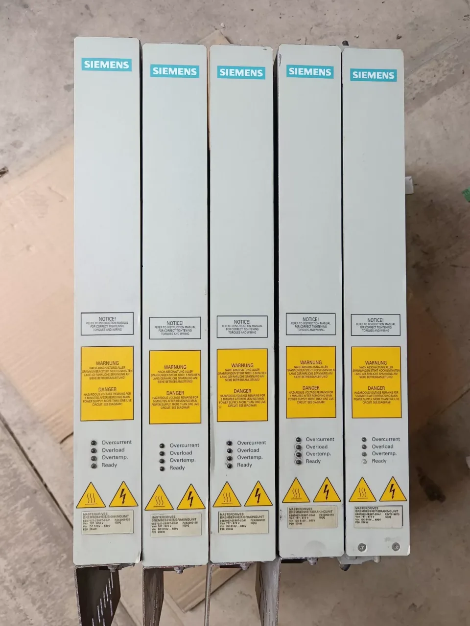 Siemens 6SE7023-2ES87-2DA1 Motor & Drive Component product photo 1