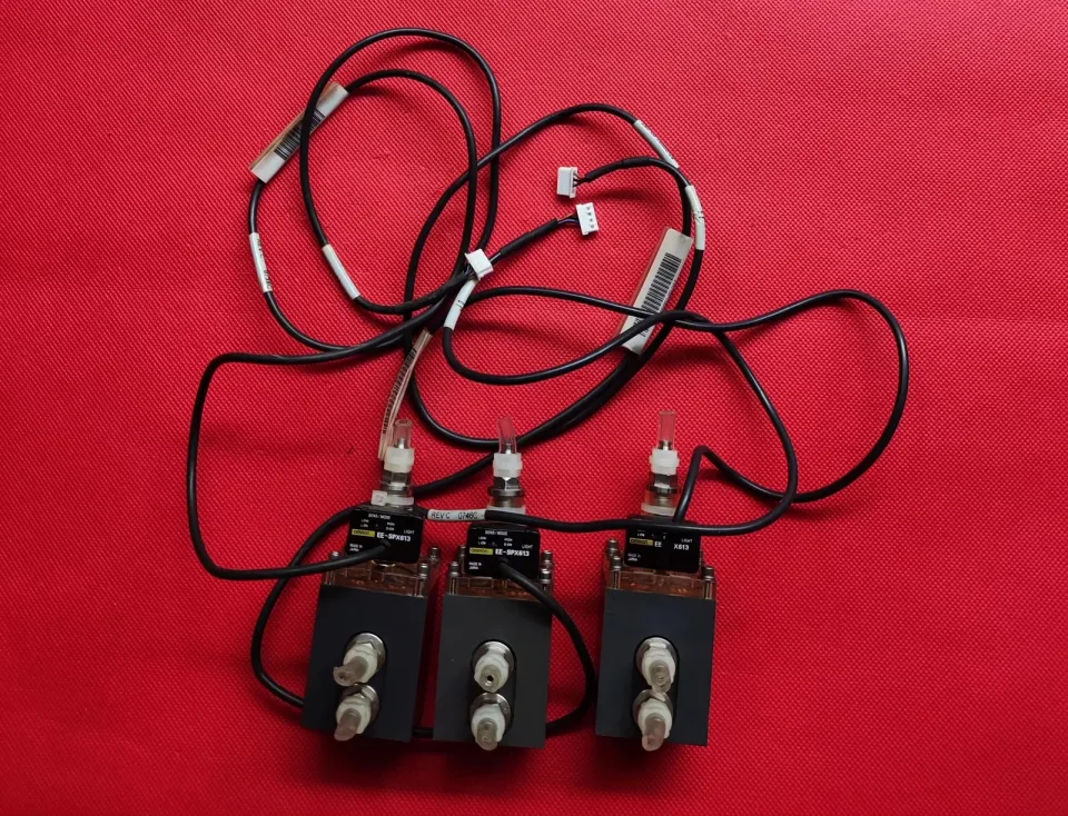 OMRON EE-SPX613 Industrial Sensor product photo 1
