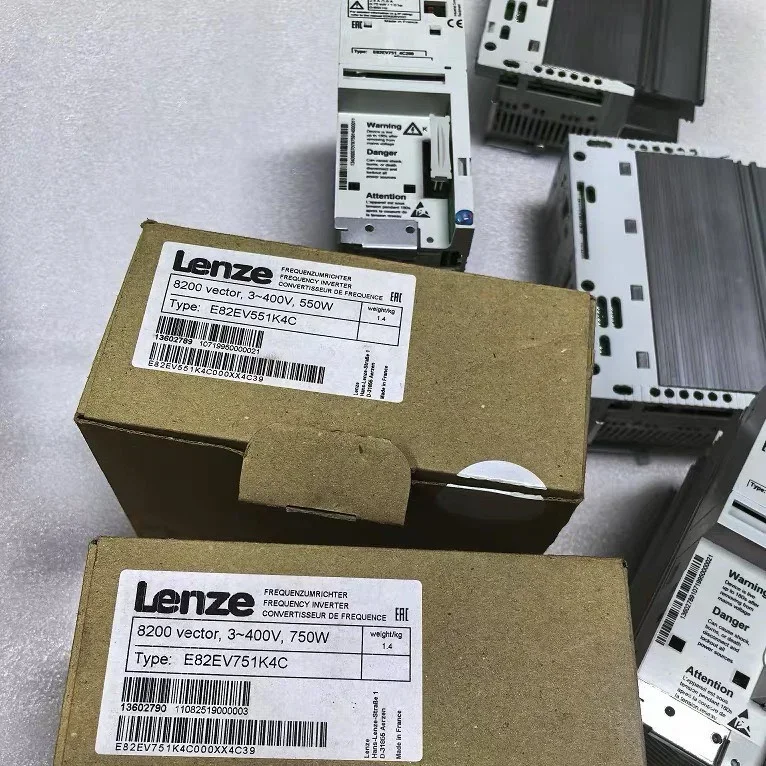 Lenze E82EV751K4C / E82EV551K4C Industrial Automation Component product photo 1