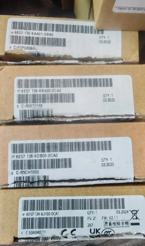 Siemens 6ES7134-6JF00-0CA1 Industrial Automation Component — product photo 2 of 3