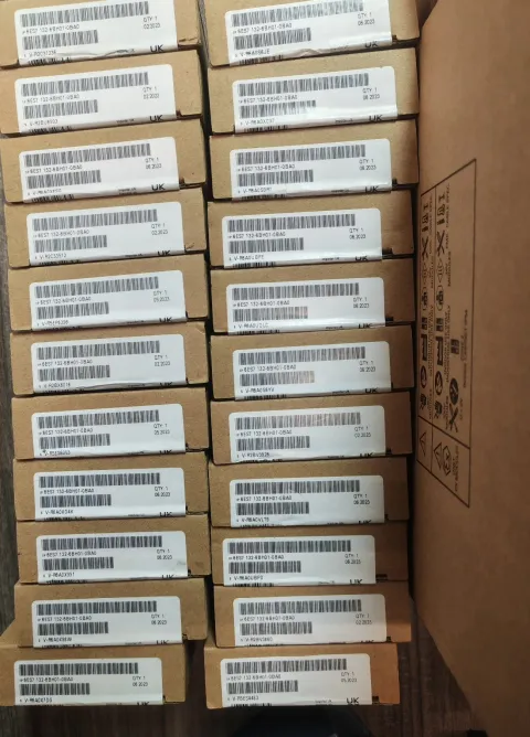 Siemens 6ES7 132-6BH01-0BA0 PLC Module product photo 1