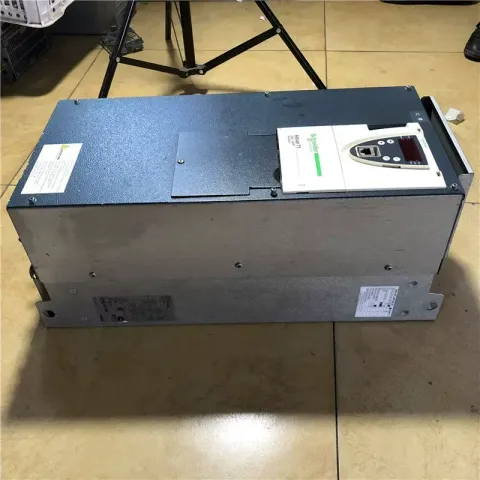 Schneider Electric ATV71HD37N4Z Motor & Drive Component product photo 2