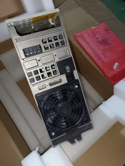Siemens 6SE7021-3TB61-Z / G93 Motor & Drive Component product photo 6