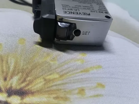 KEYENCE LR-WF10 Industrial Sensor product photo 4