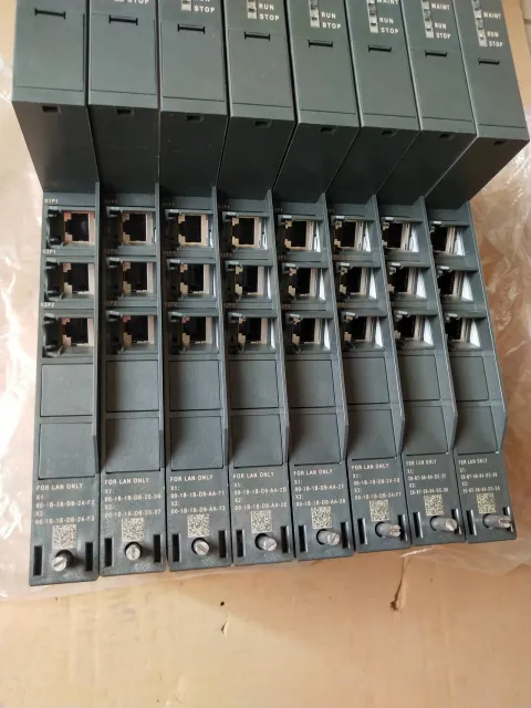 Siemens 6GK7442-1RX00-0XE0 Industrial Automation Component product photo 3