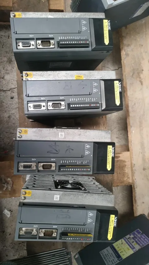 XINJE DS2-21P5-AS; DS3L-22P3-PFA; DS3L-21P5-PFA; MS-130ST-M15015B-22P3; MS-130ST-M10015B-21P5 Motor & Drive Component product photo 2