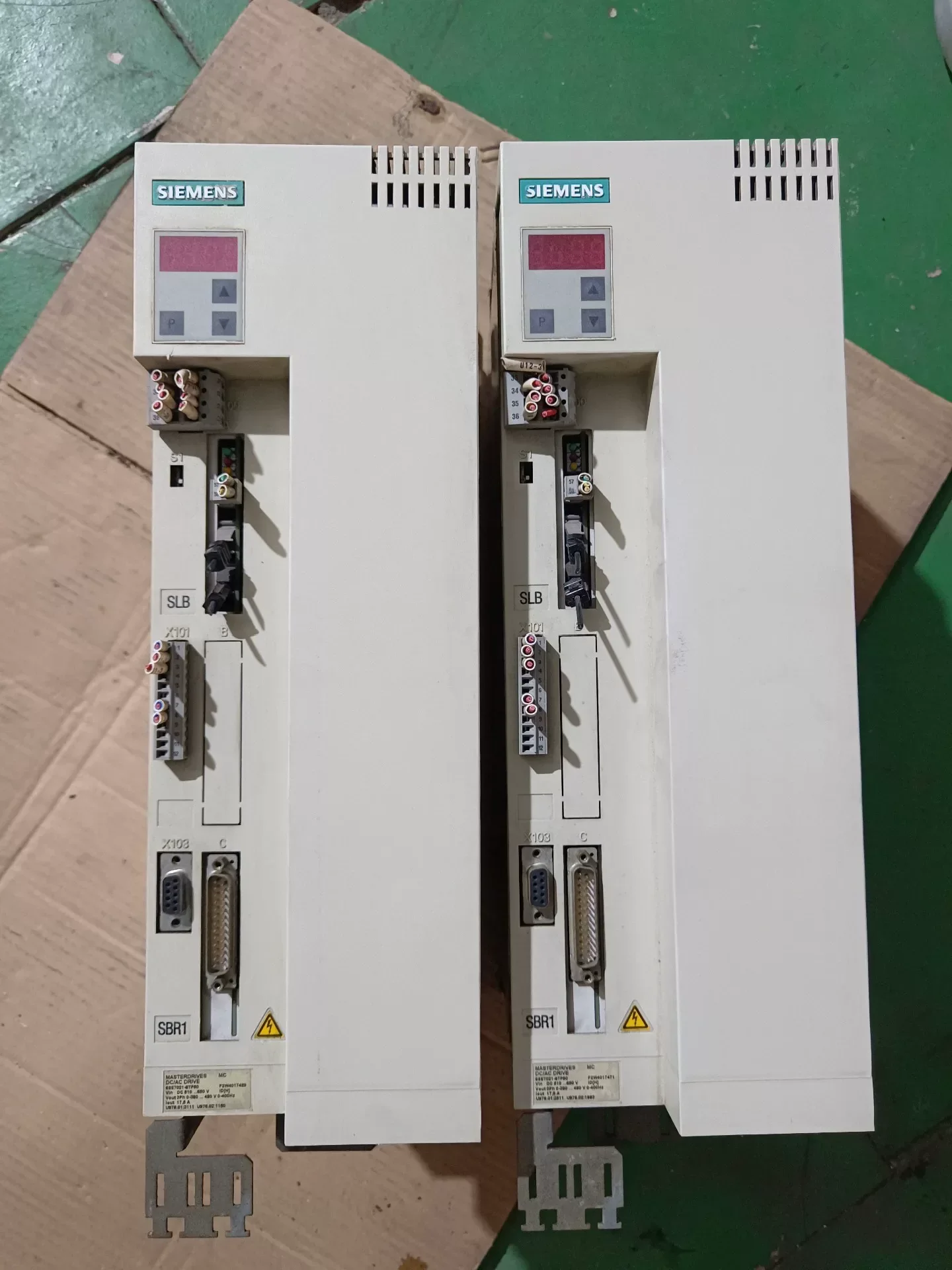 Siemens 6SE7021-8TP50-Z Motor & Drive Component product photo 1