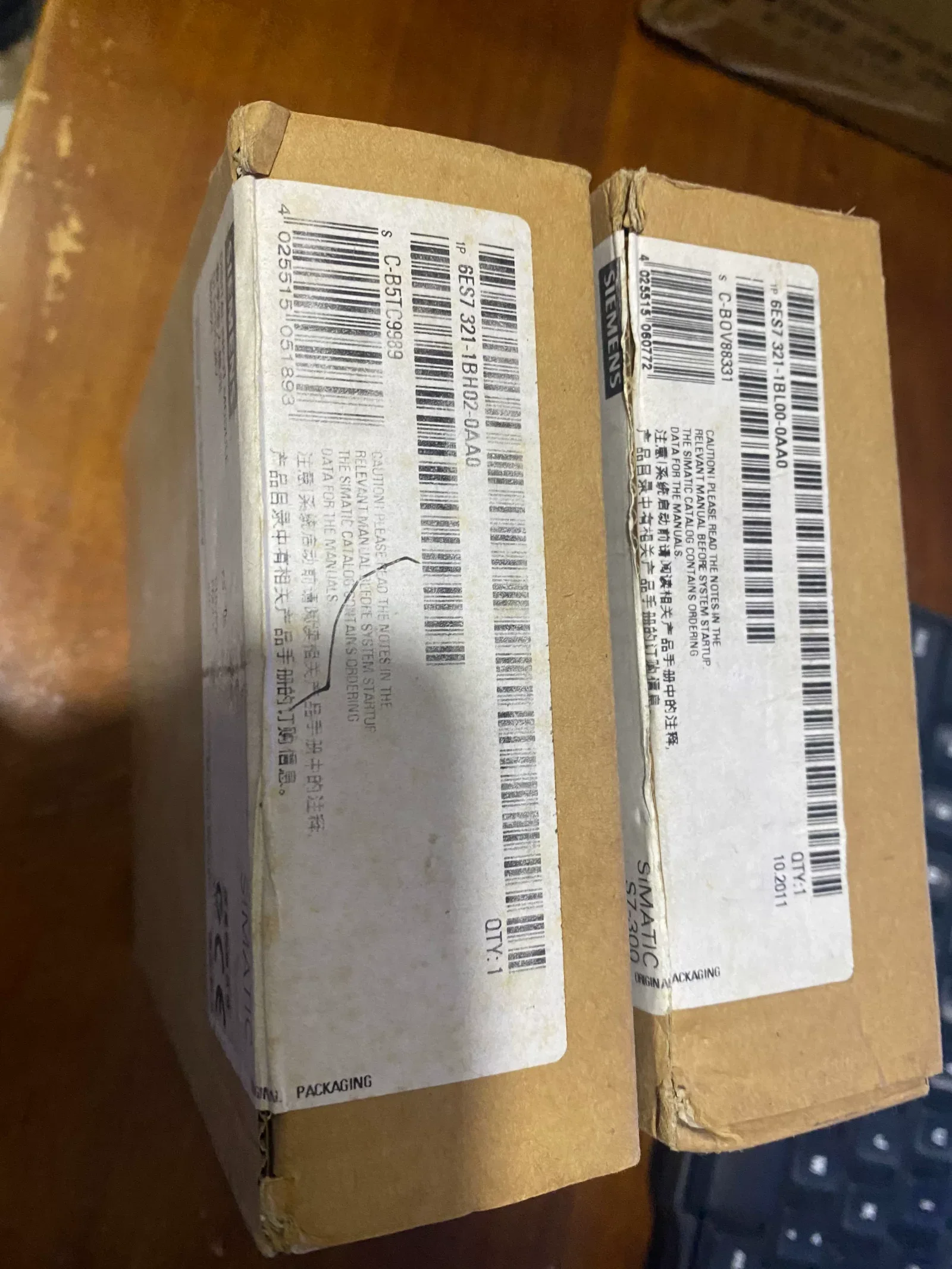 Siemens 6ES7 321-1BH02-0AA0; 6ES7 321-1BL00-0AA0; 6ES7 392-1AJ00-0AA0; 6ES7 392-1AM00-0AA0 Industrial Automation Component product photo 1