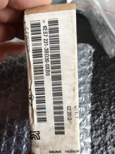 White Label 6ES7221-3BD30-0XB0 PLC Module product photo 1
