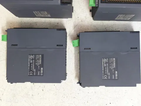 Mitsubishi Electric QD75D4 Motor & Drive Component — product photo 7 of 36