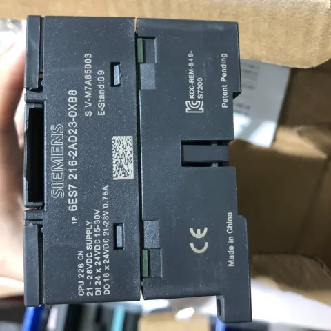 Siemens 6ES7216-2AD23-0XB8 PLC Module — product photo 5 of 9