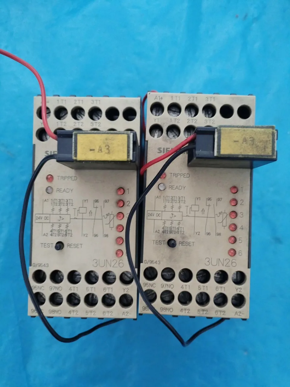 Siemens 3UN2634-0AB4 Industrial Relay product photo 1