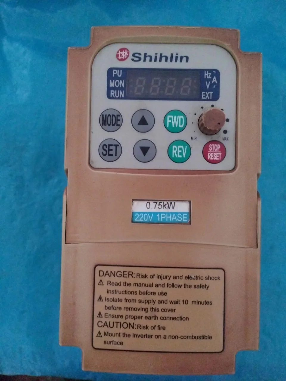Shihlin SS-021-0.75K-D Power Electronics Module product photo 1