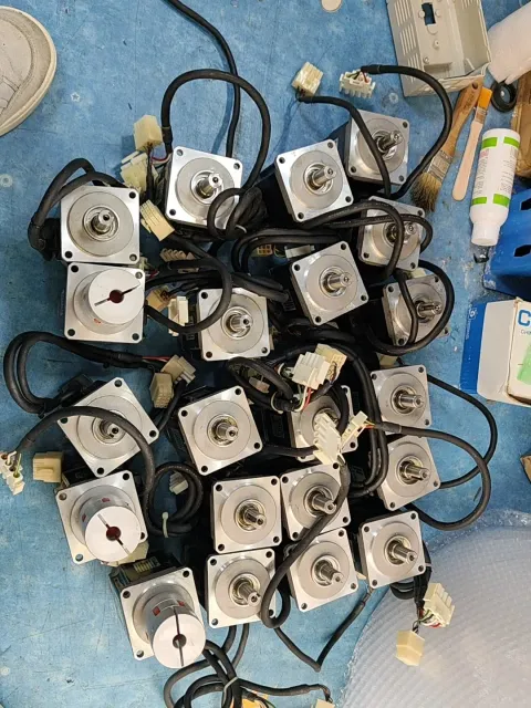 Allen-Bradley TL-A230P-BJ32AA Motor & Drive Component product photo 1