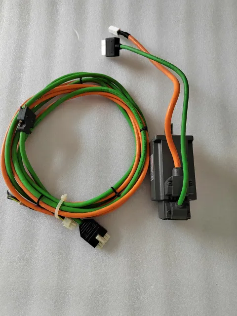 Siemens 6SL3210-5FB10-4UF1 + 1FL6034-2AF21-1AA1 Motor & Drive Component product photo 9