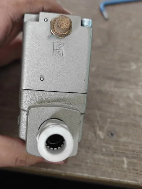 SMC VNA211A-10A-5D-B Industrial Automation Component product photo 3
