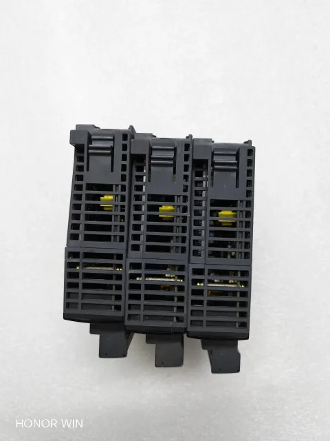 Mitsubishi Electric Q64TCTT Industrial Control Board — product photo 12 of 24