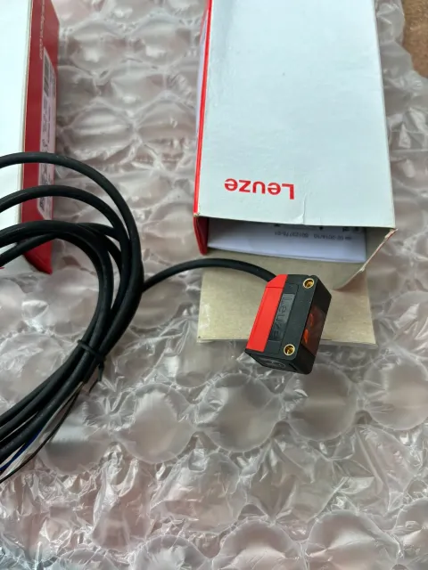 Leuze ET5.3/4P / 50122579 Industrial Sensor product photo 3