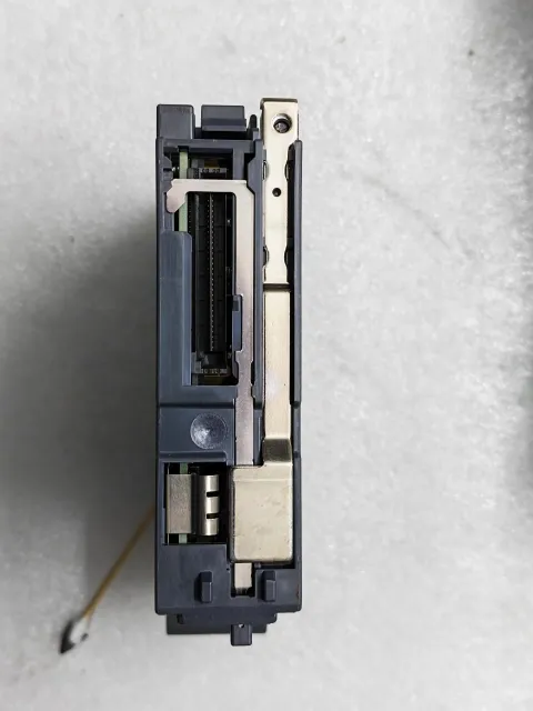 Mitsubishi Electric Q172DSCPU Industrial Control Board — product photo 27 of 58