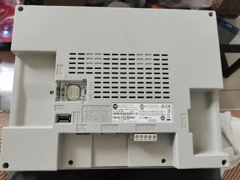 Allen-Bradley / Rockwell Automation 2711R-T10T Industrial Automation Component product photo 2