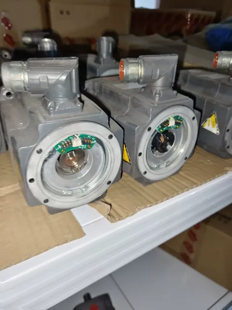 Siemens 1FK7042-2AF71-1RA0 Motor & Drive Component product photo 6
