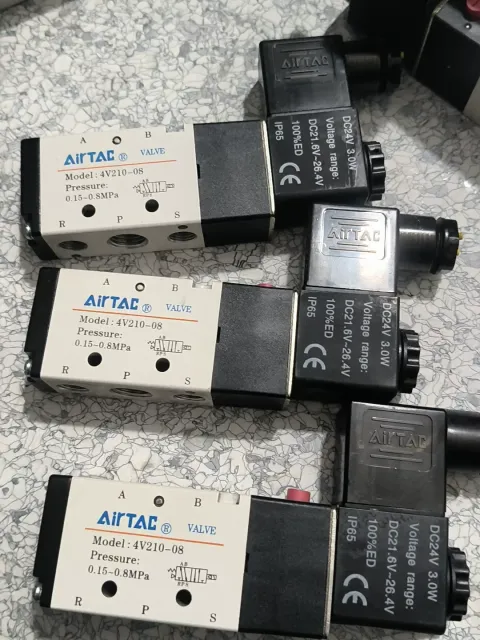AirTAC 4V210-08 Industrial Automation Component product photo 4