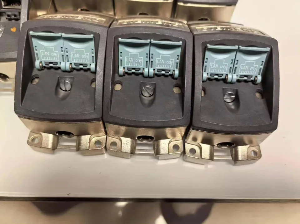 Siemens 6GK1901-1BE00-0AA0 Industrial Automation Component product photo 1