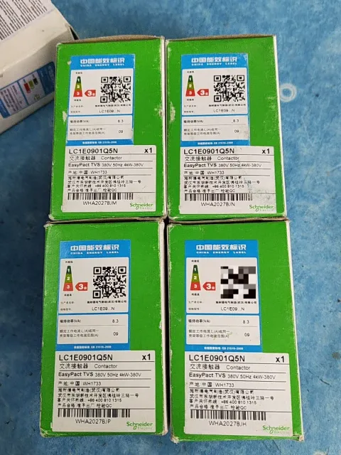 Schneider Electric LC1E0901Q5N Industrial Relay product photo 1