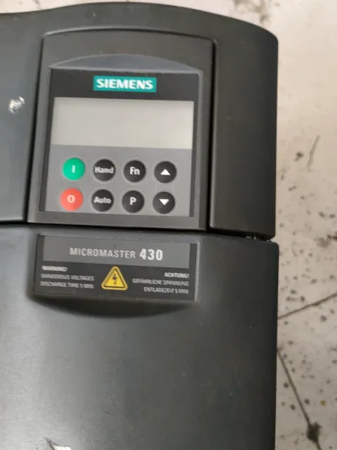 Siemens 6SE6430-2UD31-8DA0 Motor & Drive Component product photo 3
