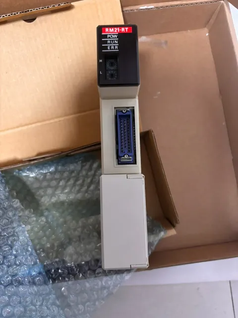 Fuji Electric RM21-RT32 Industrial Automation Component product photo 4