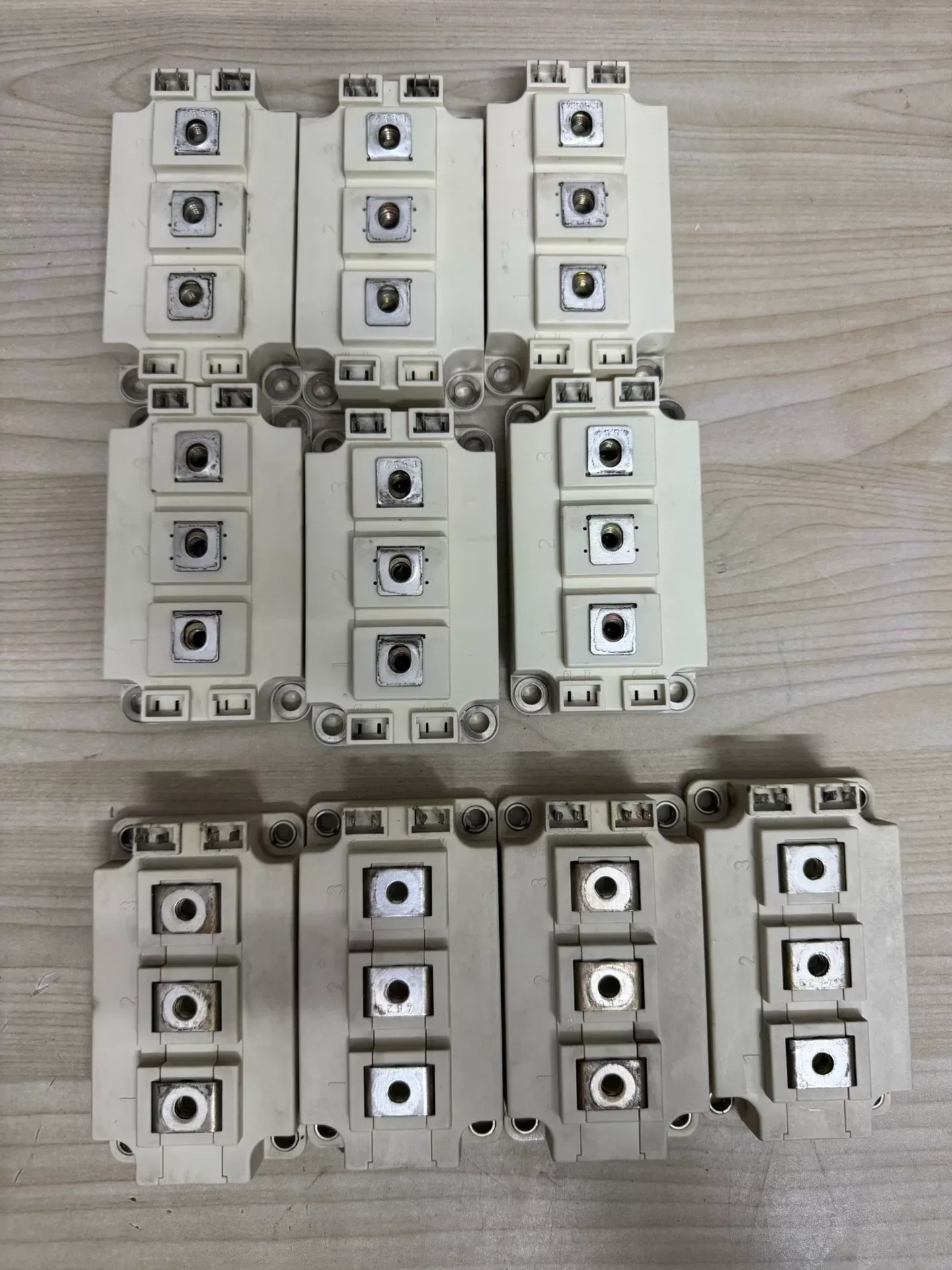 White Label BSM300GB120DLC; BSM200GB120DLC Power Electronics Module product photo 1