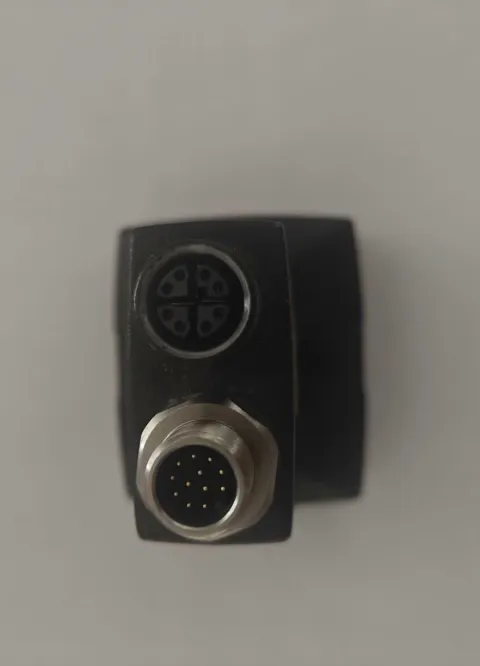 Cognex IS2000M-120-40-125 Industrial Sensor — product photo 2 of 12