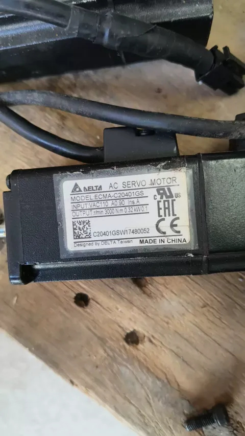 Delta ECMA-C20401GS Motor & Drive Component product photo 3