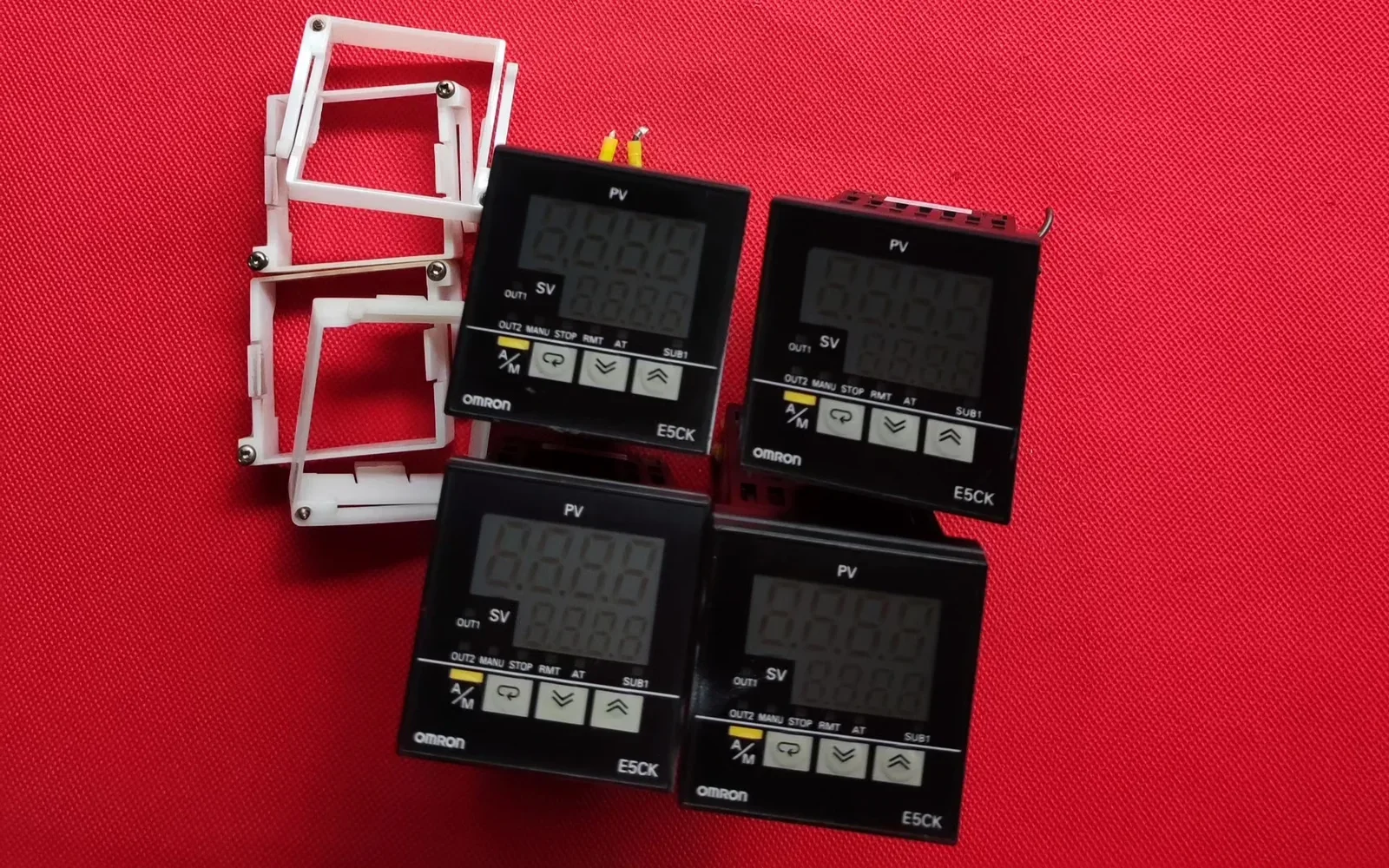 Omron / 欧姆龙 E5CK-AA1 Industrial Automation Component product photo 1