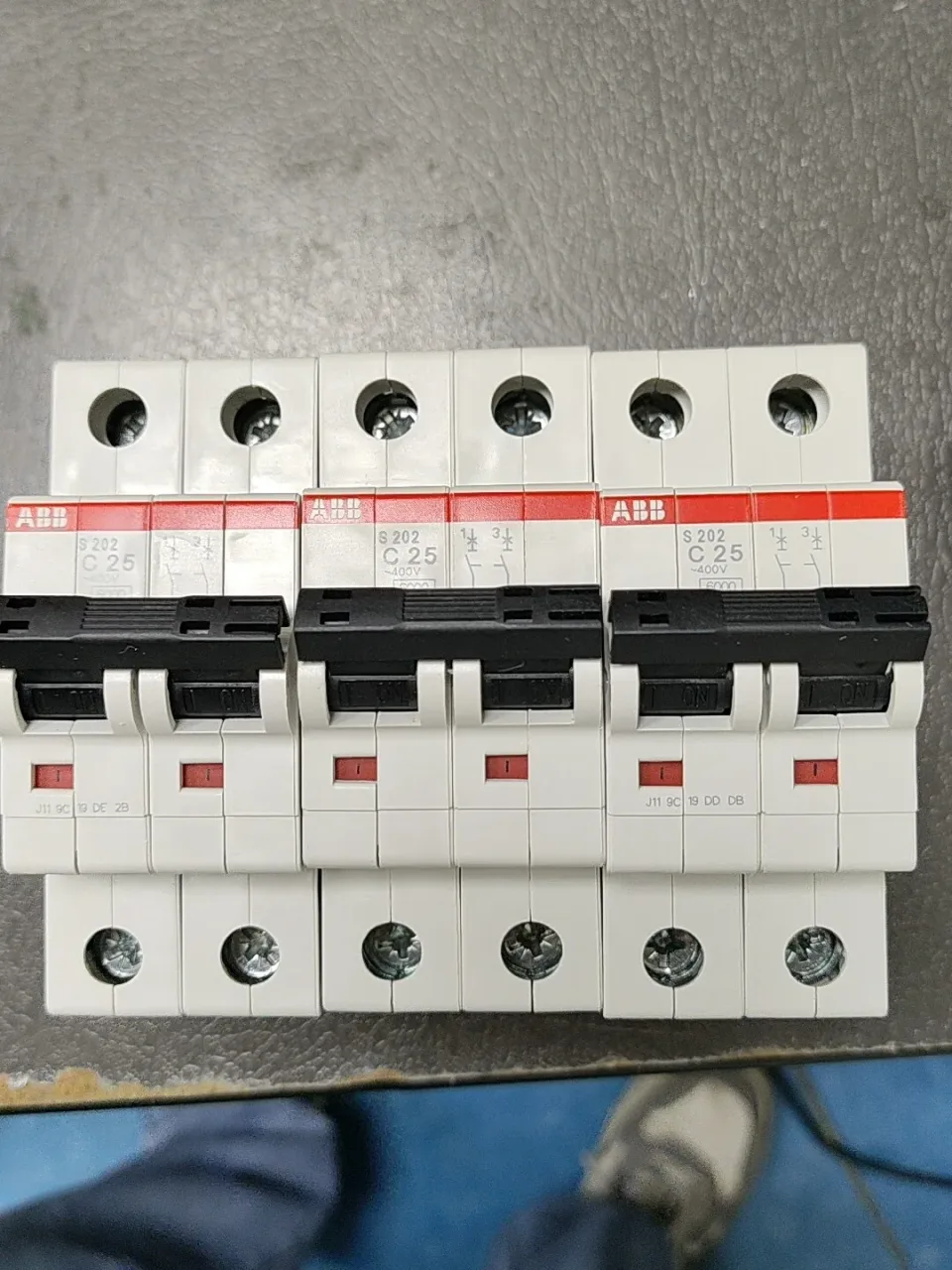 ABB S202-C25 Industrial Automation Component product photo 1
