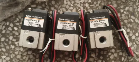 SMC VT307V-5G-01 Industrial Automation Component — product photo 17 of 21