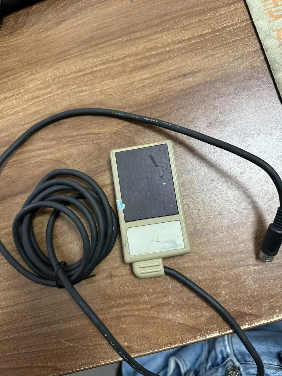 Omron F150-KP Industrial Sensor product photo 2