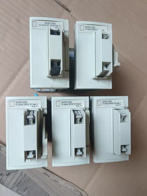 Schneider Electric TSXDEZ12D2K Industrial Automation Component product photo 5