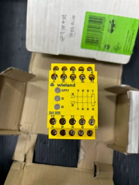 White Label SNO 2005-230 / R1.188.0380.1 Industrial Sensor product photo 2