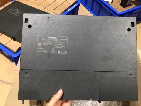 Siemens 6GK7443-5DX05-0XE0 Industrial Automation Component — product photo 6 of 7