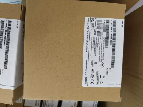 Siemens 6GK7542-1AX00-0XE0 Industrial Automation Component — product photo 20 of 23