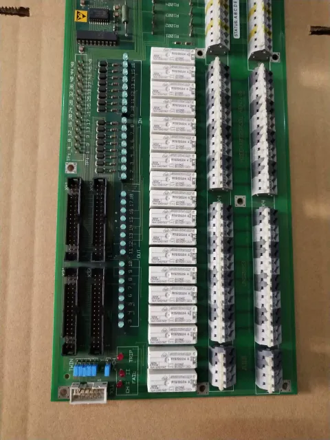 ABB HIEE305082R0001 / UNS 0863A-P,V1 I/O Module product photo 2