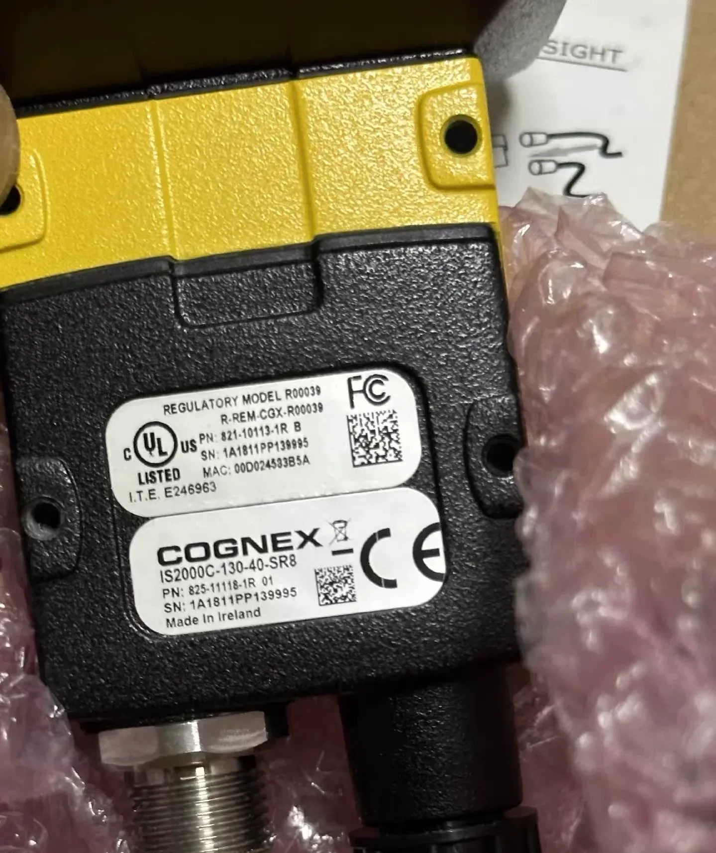 Cognex IS2000C-130-40-SR8 Industrial Sensor product photo 1