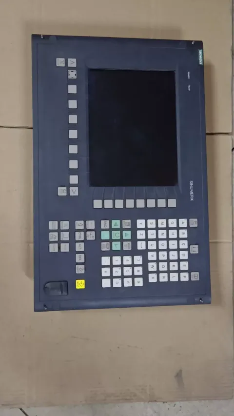 Siemens 6FC5210-0DF00-0AA1 Industrial Control Board product photo 1