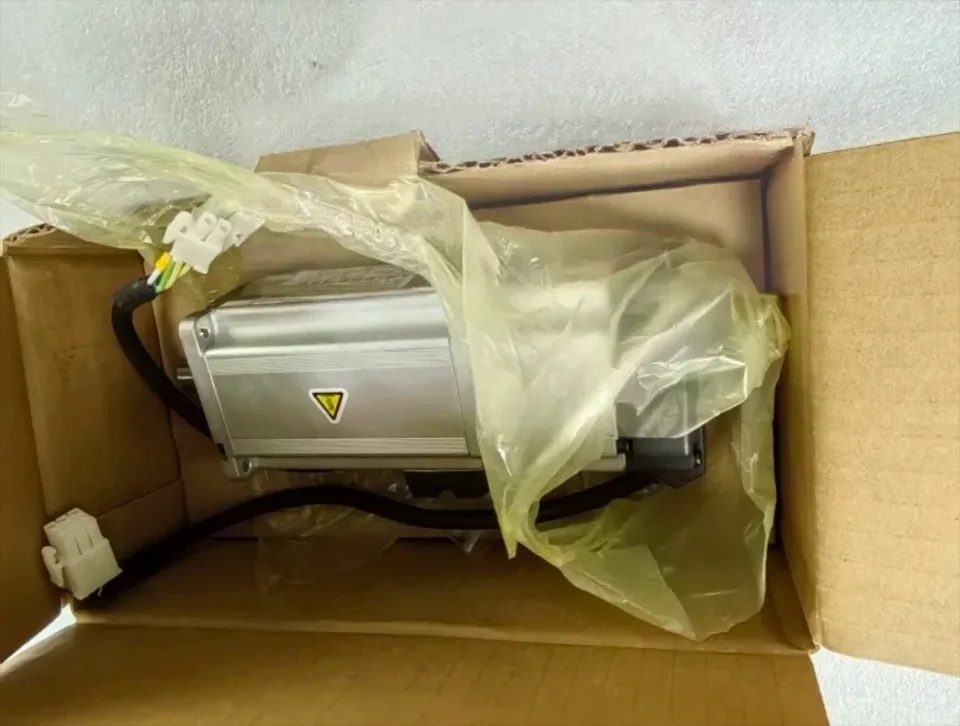 NACHI MSMD062S3D Motor & Drive Component product photo 1
