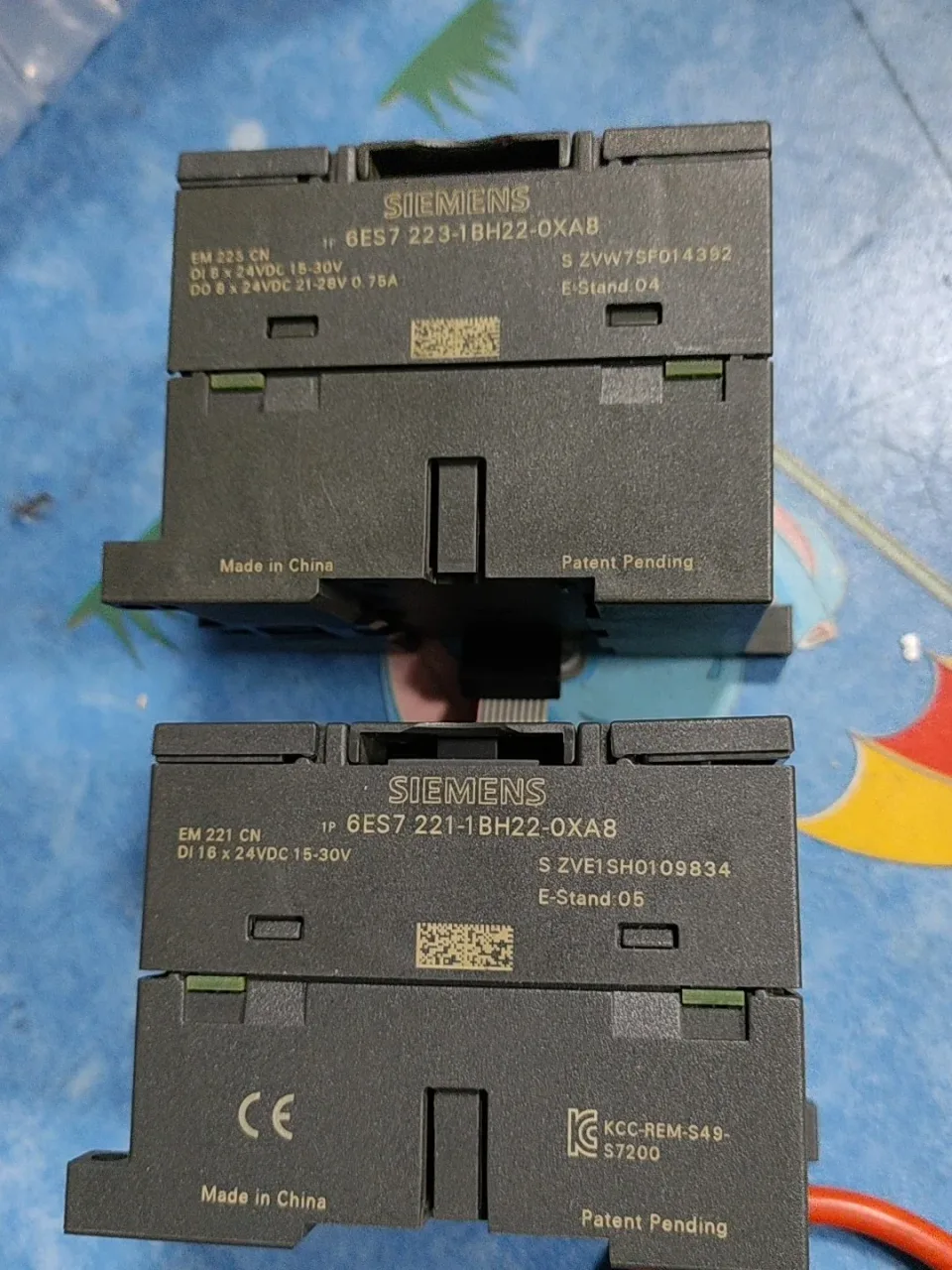 Siemens 6ES7223-1BH22-0XA8 PLC Module product photo 1