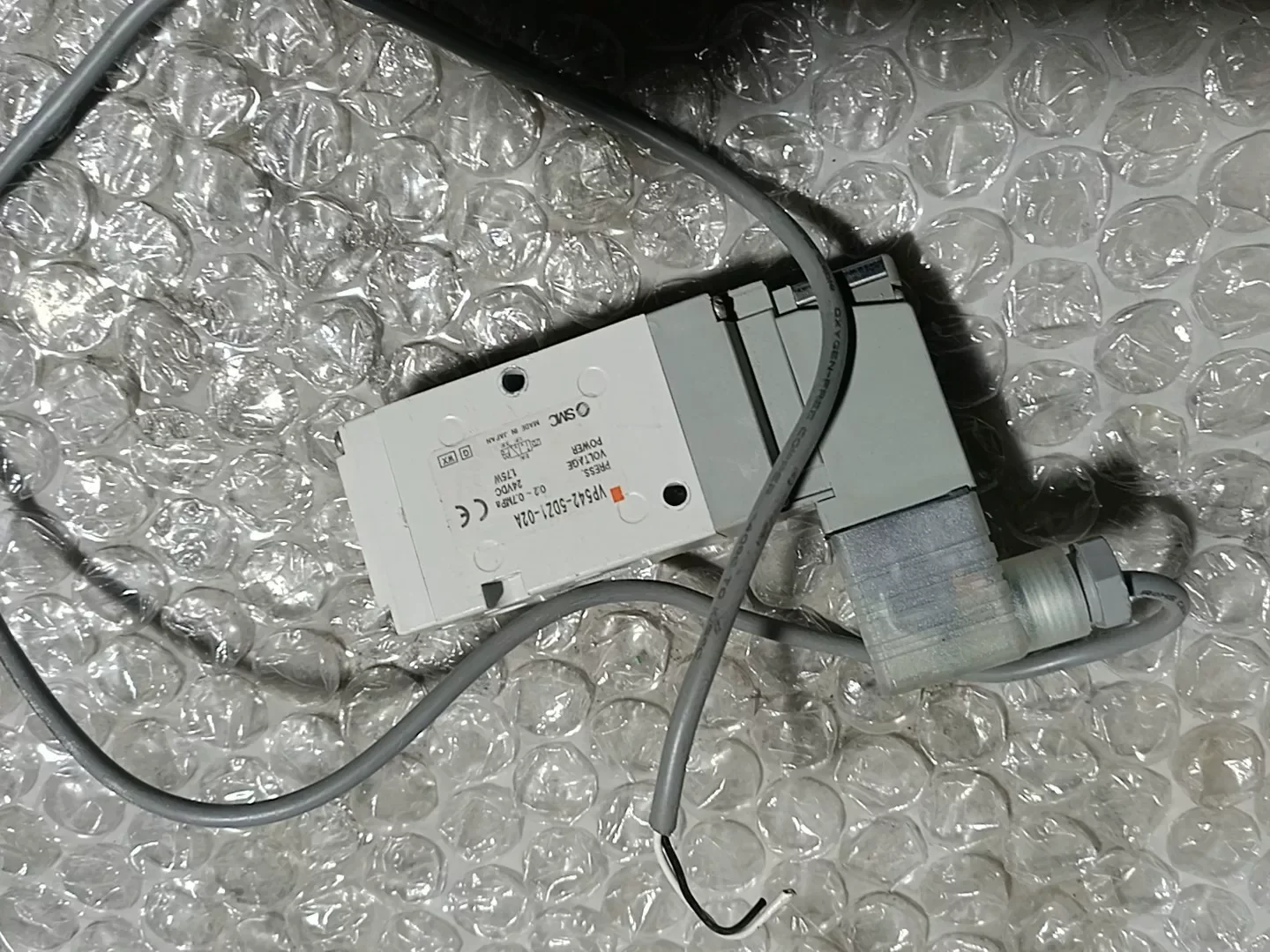 SMC VP542-5DZ1-02A Industrial Automation Component product photo 1